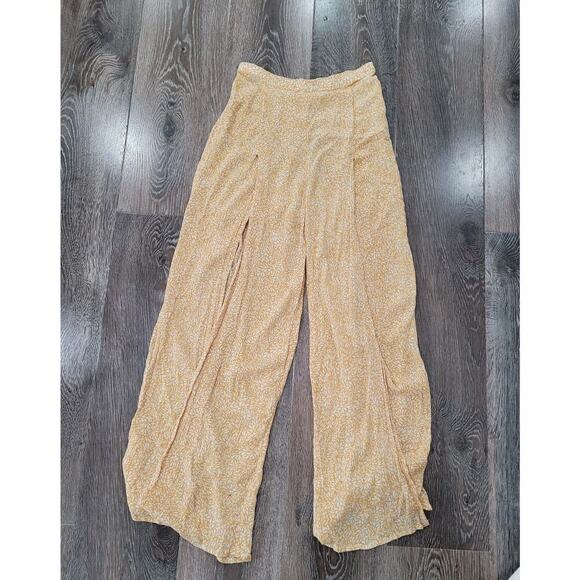 O'Neill Women's Yellow Open Front‎ Slit Wide Leg Pants size Small #13 - Picture 1 of 6